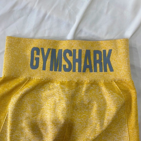 Gymshark yellow size Womens small leggings. - Picture 4 of 4